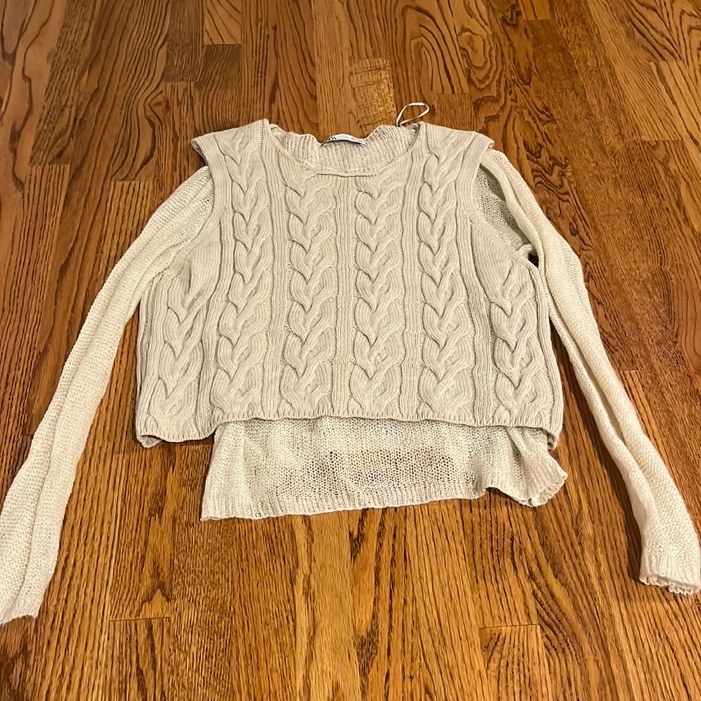 Zara Cream Cable Knit Sweater